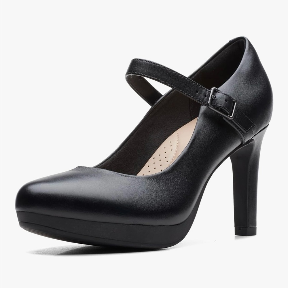 Classic Mary Jane High Heel Pumps — Black